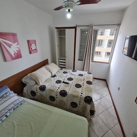 구아라파리 Apt Encantador Praia Do Morro 20 Metros Da Praia. 아파트 외부 사진