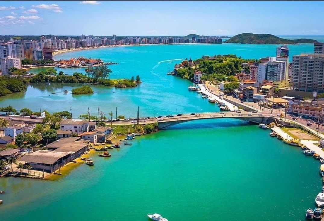 구아라파리 Apt Encantador Praia Do Morro 20 Metros Da Praia. 아파트 외부 사진